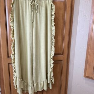 Easel Apple Green Rayon and Linen Flowy Ruffle Pants